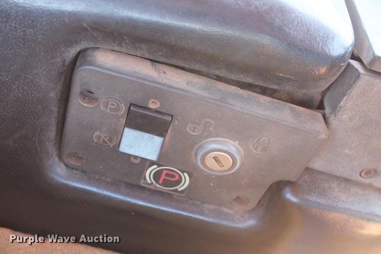 image for item DD4974 2003 Caterpillar D5N LGP dozer