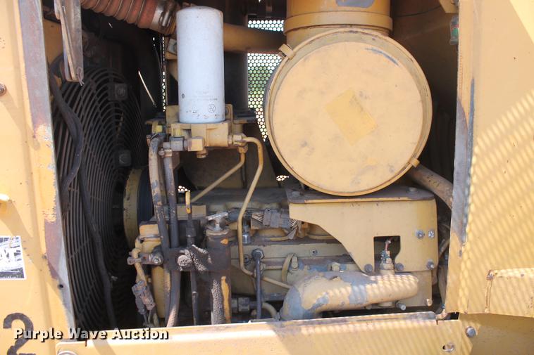 image for item DD4974 2003 Caterpillar D5N LGP dozer