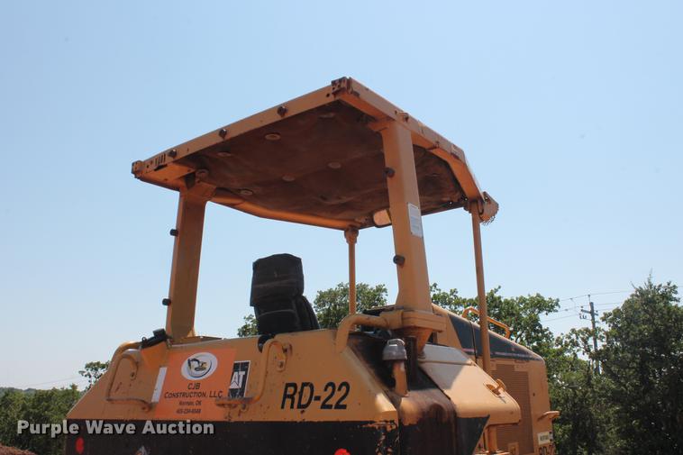 image for item DD4974 2003 Caterpillar D5N LGP dozer