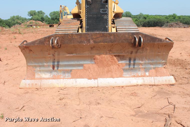 image for item DD4974 2003 Caterpillar D5N LGP dozer