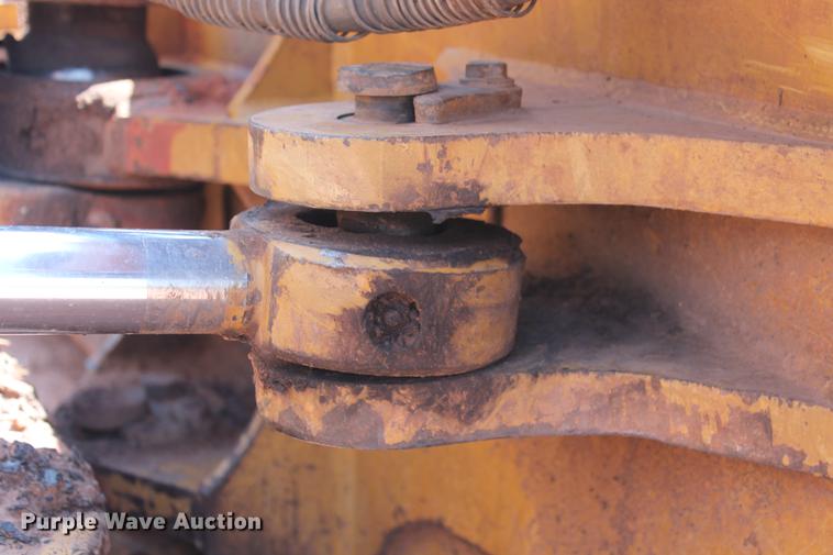 image for item DD4974 2003 Caterpillar D5N LGP dozer