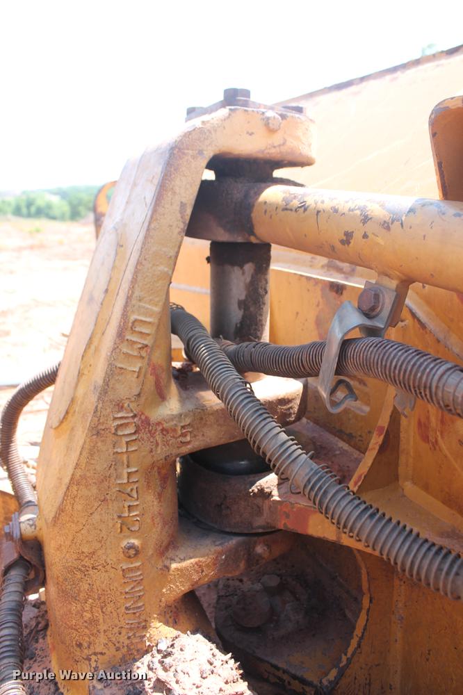 image for item DD4974 2003 Caterpillar D5N LGP dozer