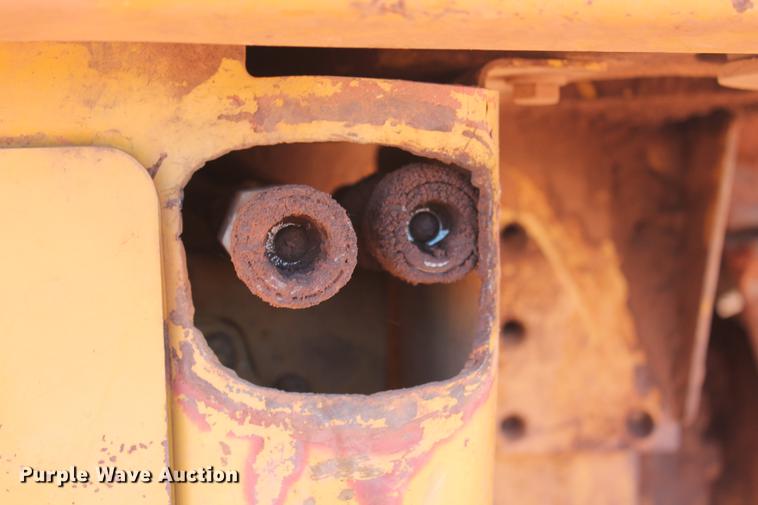 image for item DD4974 2003 Caterpillar D5N LGP dozer