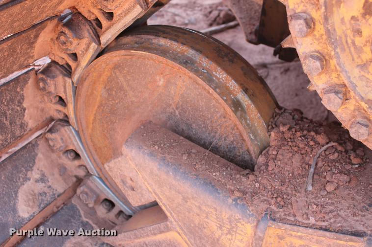 image for item DD4974 2003 Caterpillar D5N LGP dozer