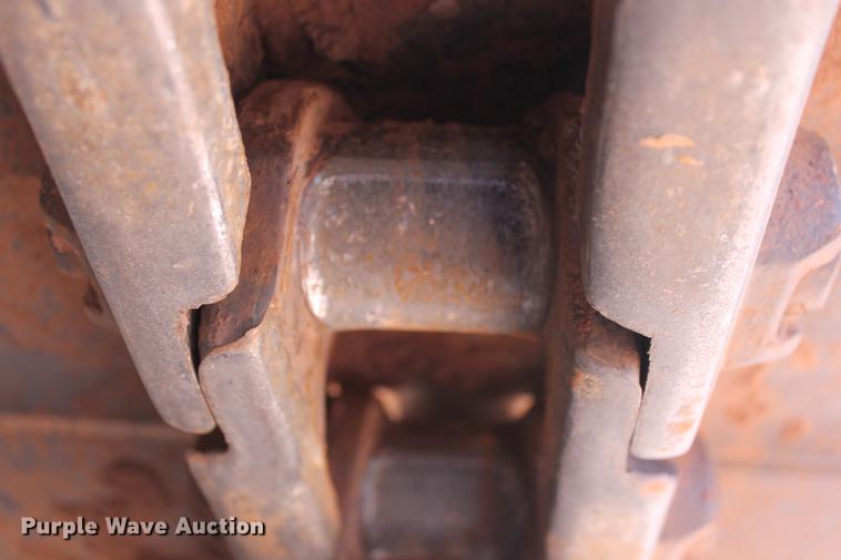 image for item DD4974 2003 Caterpillar D5N LGP dozer