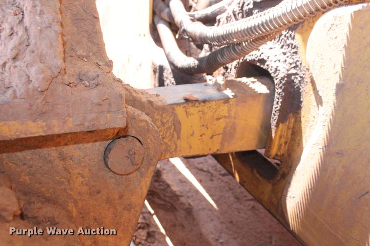 image for item DD4974 2003 Caterpillar D5N LGP dozer