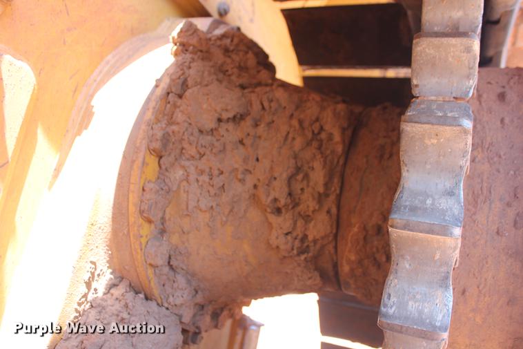 image for item DD4974 2003 Caterpillar D5N LGP dozer