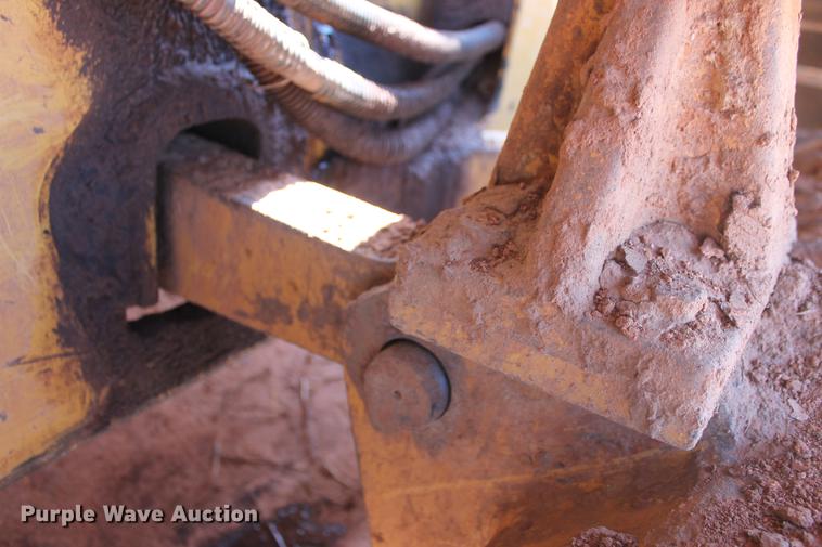 image for item DD4974 2003 Caterpillar D5N LGP dozer