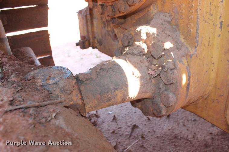 image for item DD4974 2003 Caterpillar D5N LGP dozer