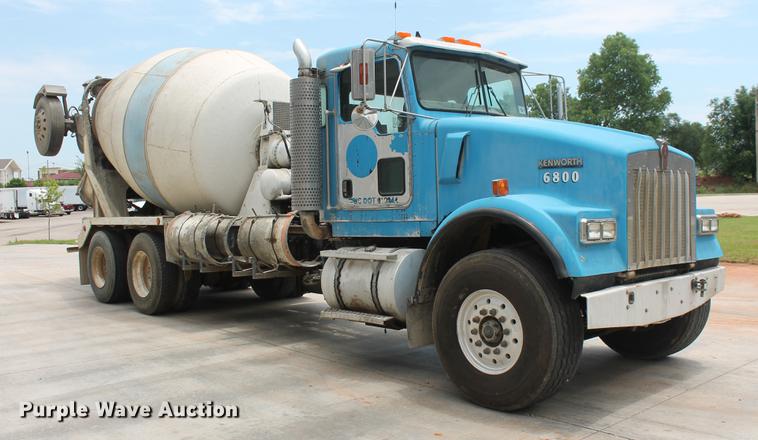 image for item DD4975 2006 Kenworth W900B ready mix truck