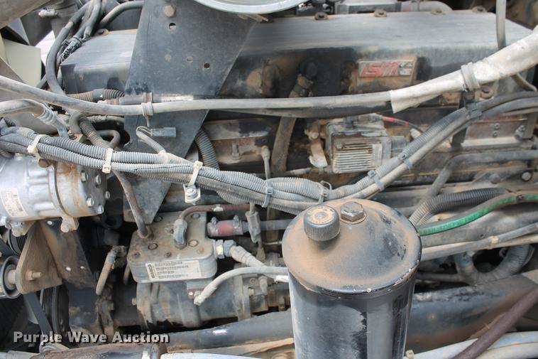 image for item DD4975 2006 Kenworth W900B ready mix truck