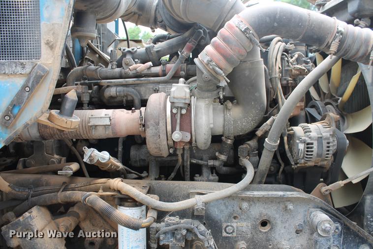 image for item DD4975 2006 Kenworth W900B ready mix truck