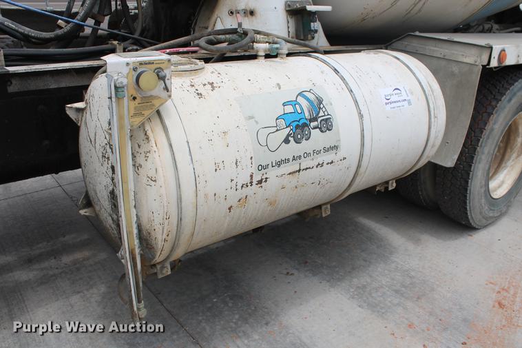 image for item DD4975 2006 Kenworth W900B ready mix truck