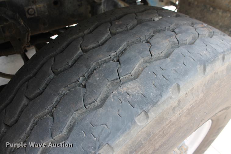 image for item DD4975 2006 Kenworth W900B ready mix truck