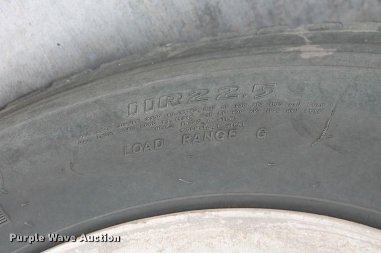 image for item DD4975 2006 Kenworth W900B ready mix truck