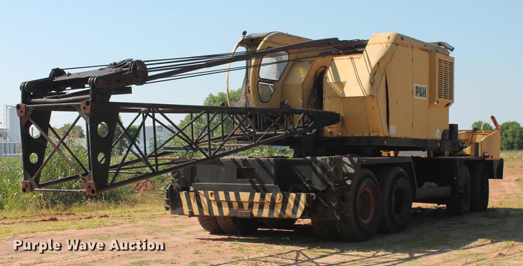 image for item DD4985 1969 P & H 645TC crane