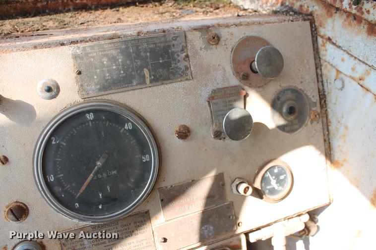 image for item DD4985 1969 P & H 645TC crane