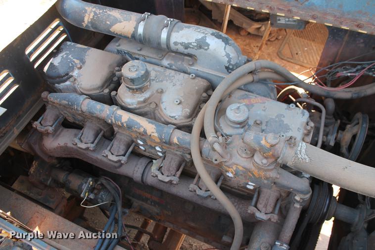 image for item DD4985 1969 P & H 645TC crane