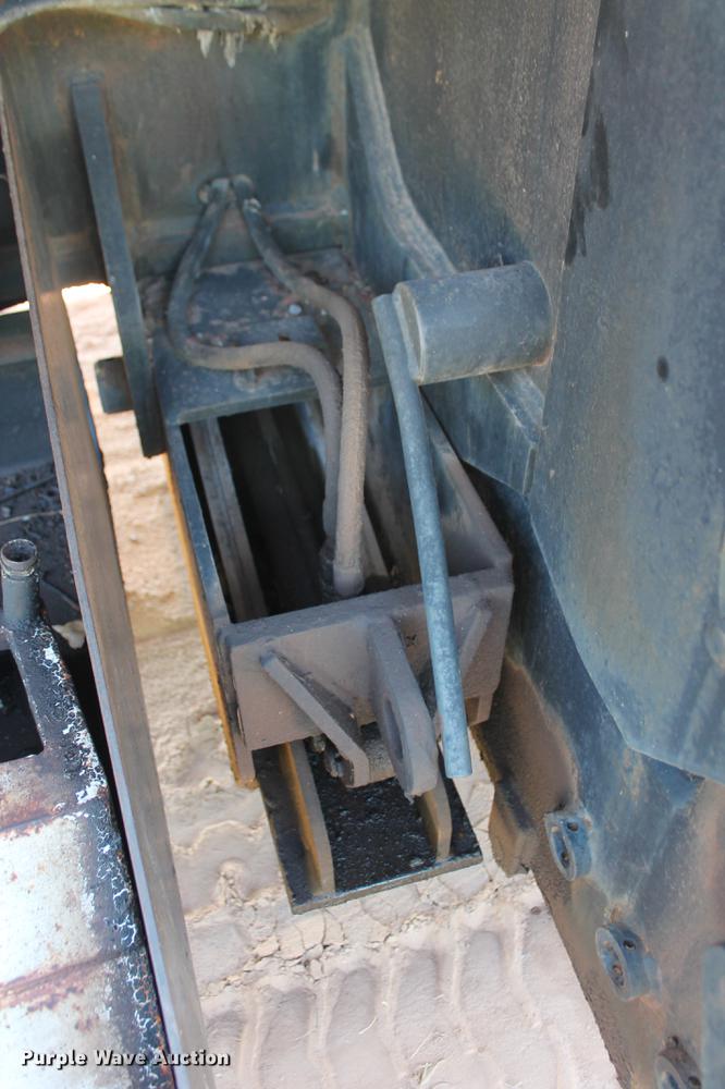 image for item DD4985 1969 P & H 645TC crane