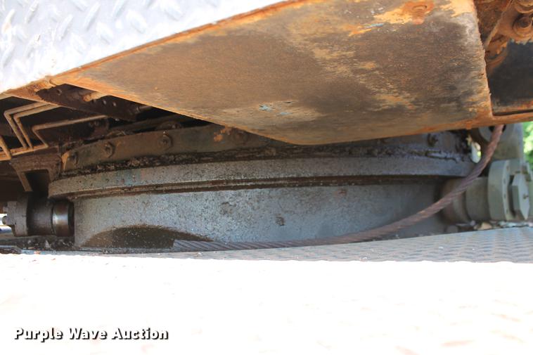 image for item DD4985 1969 P & H 645TC crane