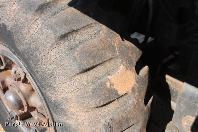 image for item DD4985 1969 P & H 645TC crane