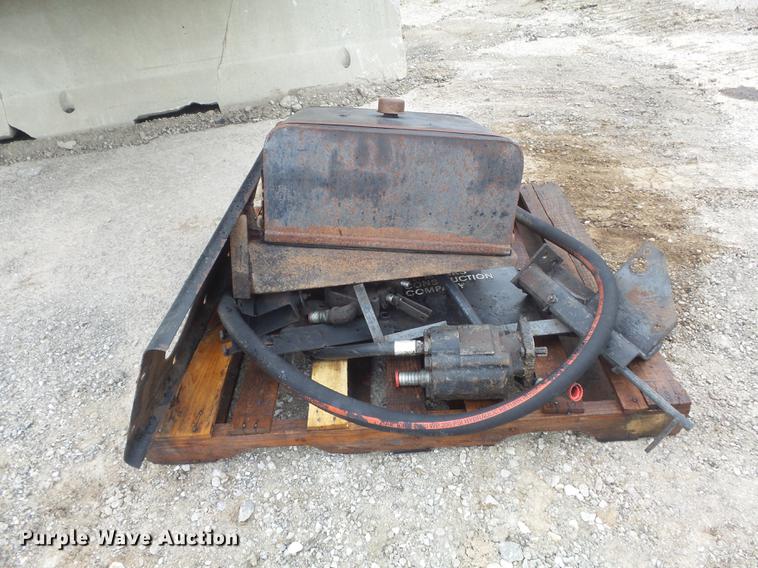 image for item DD7194 Heil dump bed