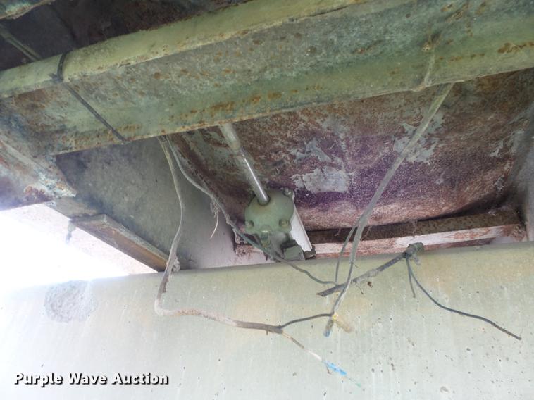 image for item DD7194 Heil dump bed