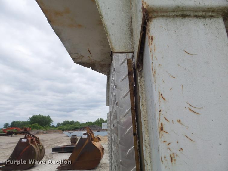 image for item DD7194 Heil dump bed