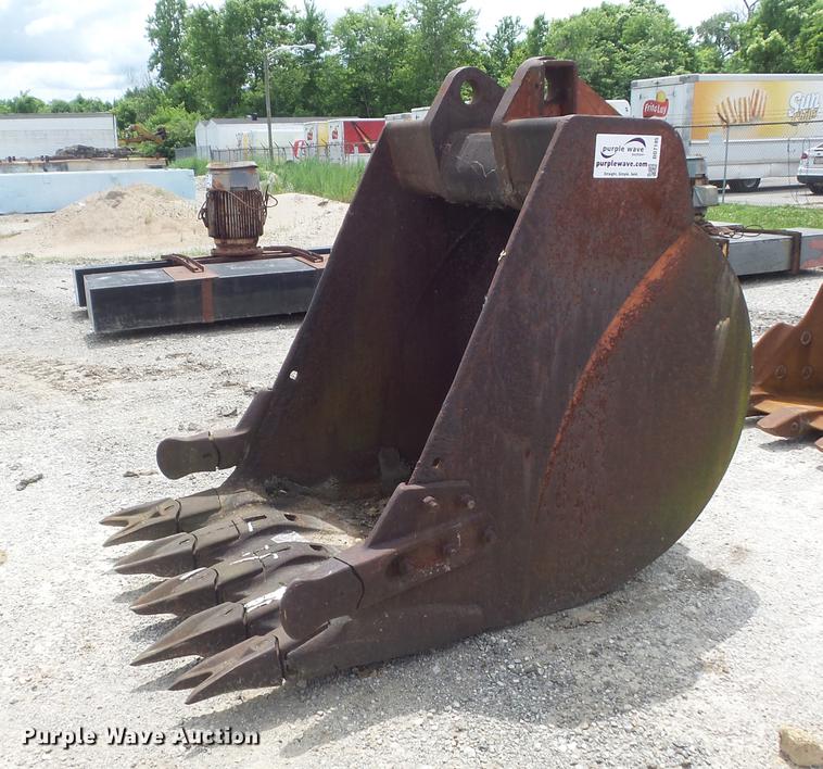 image for item DD7195 48"W excavator bucket