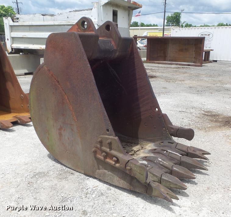 image for item DD7195 48"W excavator bucket
