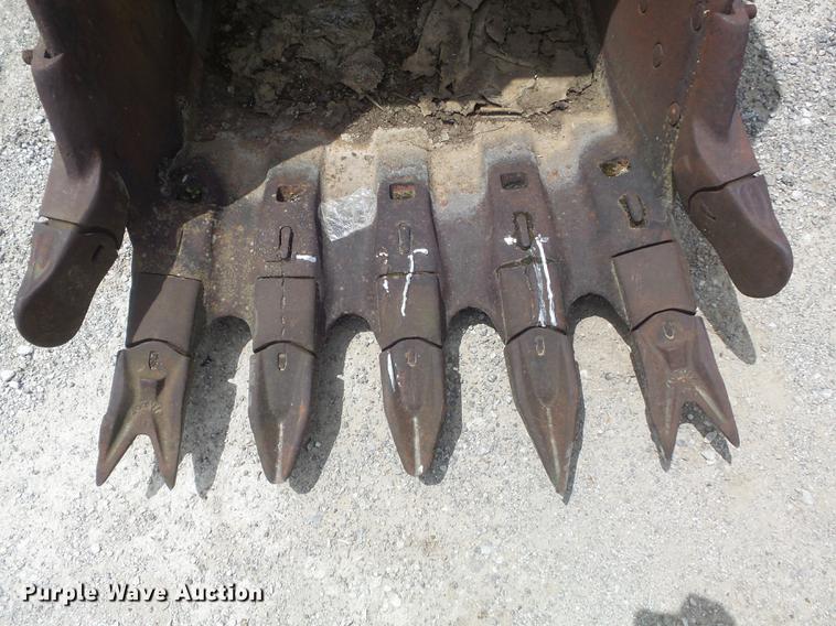 image for item DD7195 48"W excavator bucket