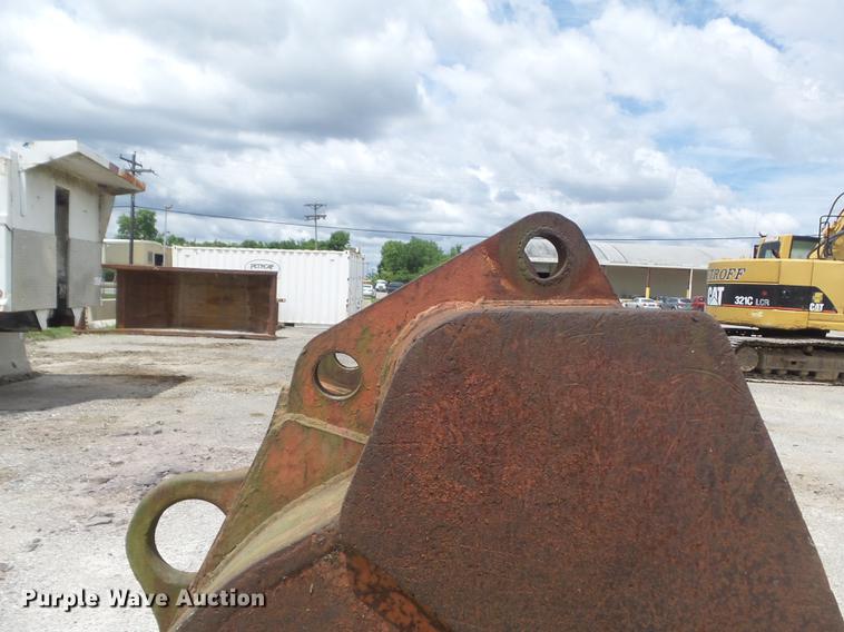 image for item DD7195 48"W excavator bucket