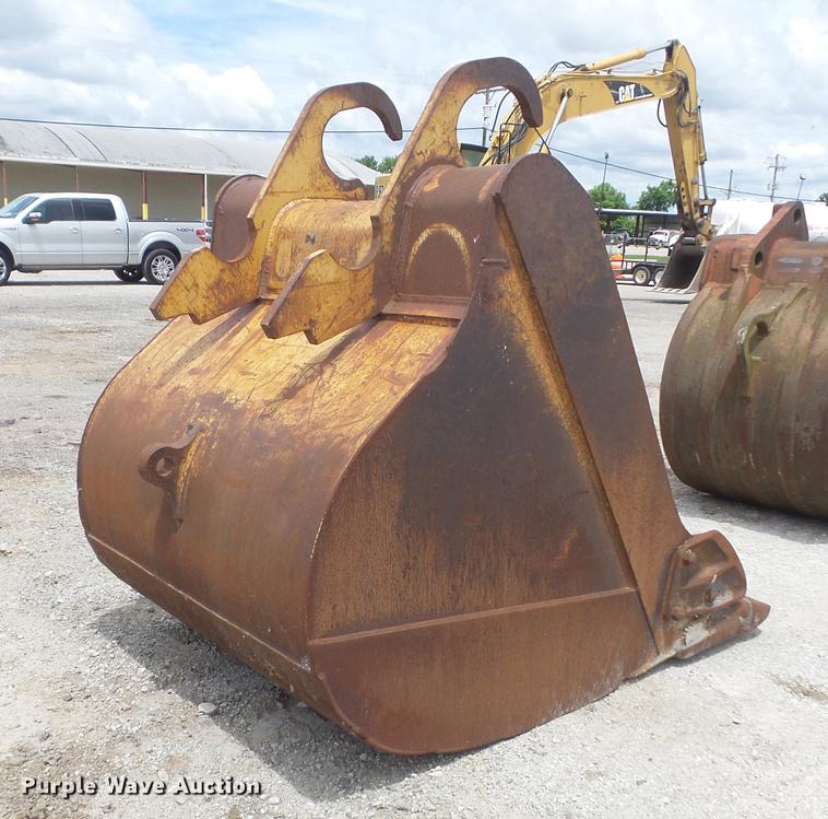 image for item DD7196 48"W excavator bucket