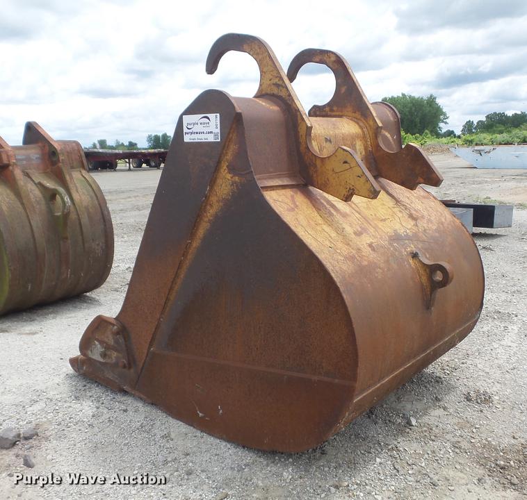 image for item DD7196 48"W excavator bucket