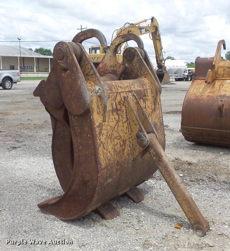 image for item DD7197 Excavator grapple
