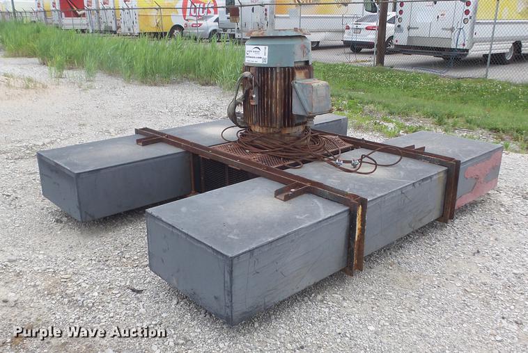 image for item DD7198 Dobbs floating surface water pump