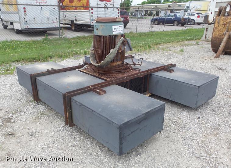 image for item DD7198 Dobbs floating surface water pump