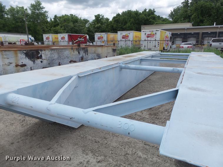 image for item DD7200 Pontoon barge