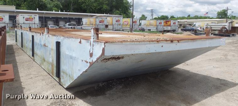 image for item DD7201 Flat deck barge
