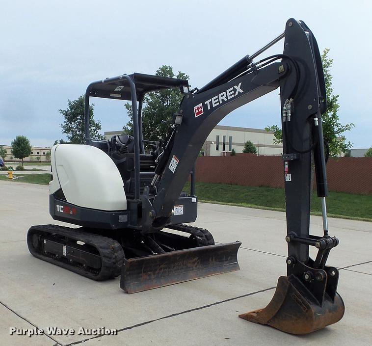 image for item DD7217 2016 Terex TC35-2R mini excavator