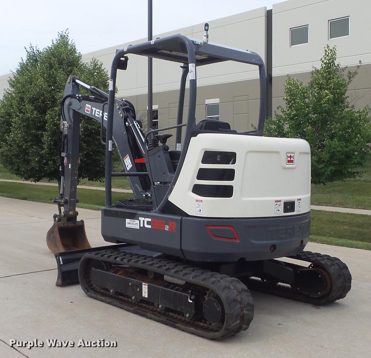 image for item DD7217 2016 Terex TC35-2R mini excavator