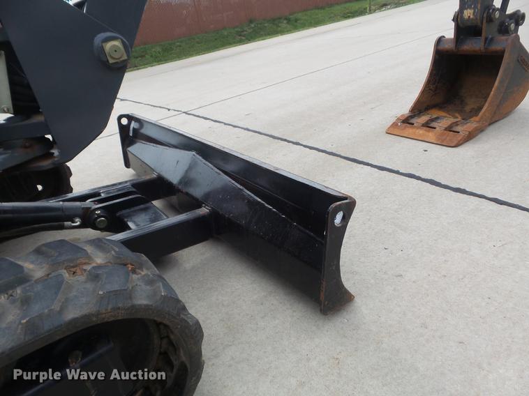 image for item DD7217 2016 Terex TC35-2R mini excavator