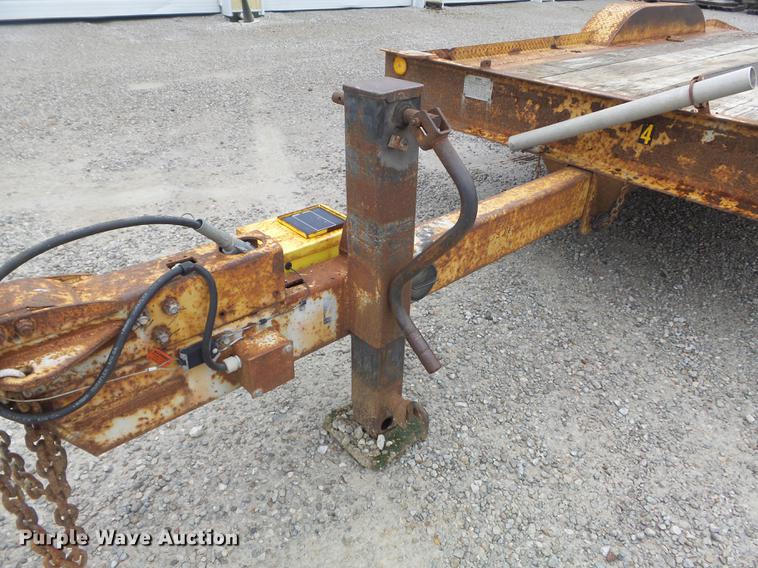 image for item DD7220 1984 Butler LT1418H tilt deck equipment trailer