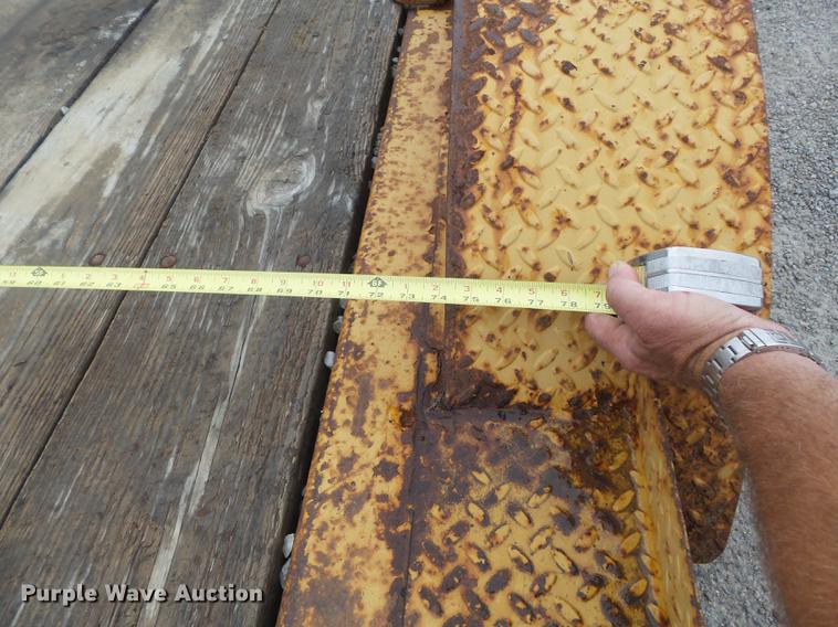 image for item DD7220 1984 Butler LT1418H tilt deck equipment trailer