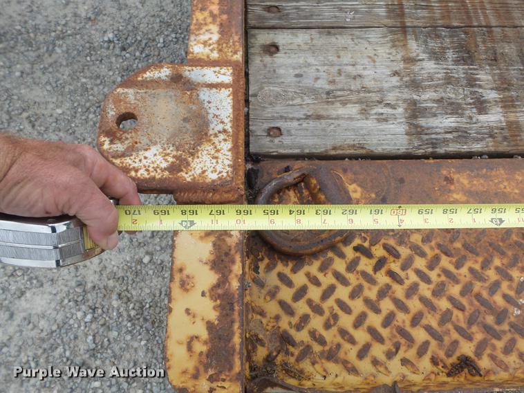 image for item DD7220 1984 Butler LT1418H tilt deck equipment trailer