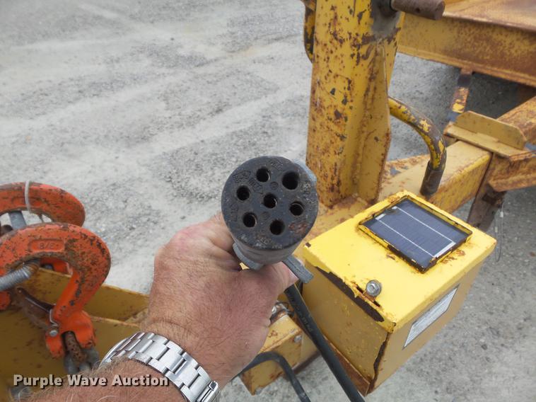 image for item DD7221 1980 Butler LT-1014 tilt deck utility trailer