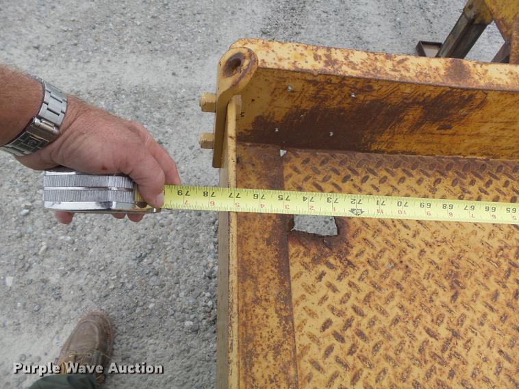 image for item DD7221 1980 Butler LT-1014 tilt deck utility trailer