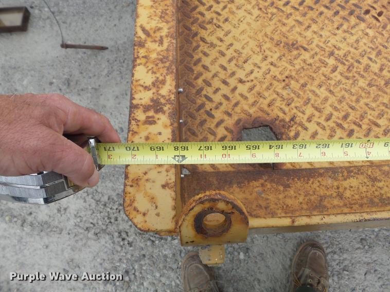 image for item DD7221 1980 Butler LT-1014 tilt deck utility trailer