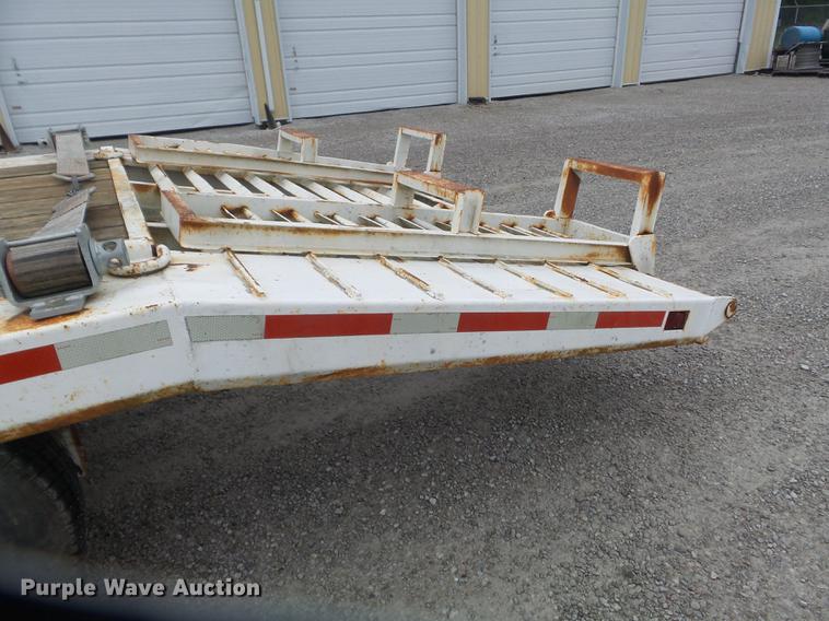 image for item DD7223 1976 Ditch Witch T12 equipment trailer