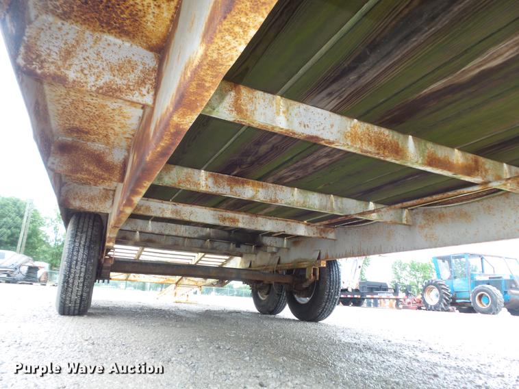 image for item DD7223 1976 Ditch Witch T12 equipment trailer